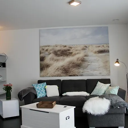 Appartement In Mit Terrasse
